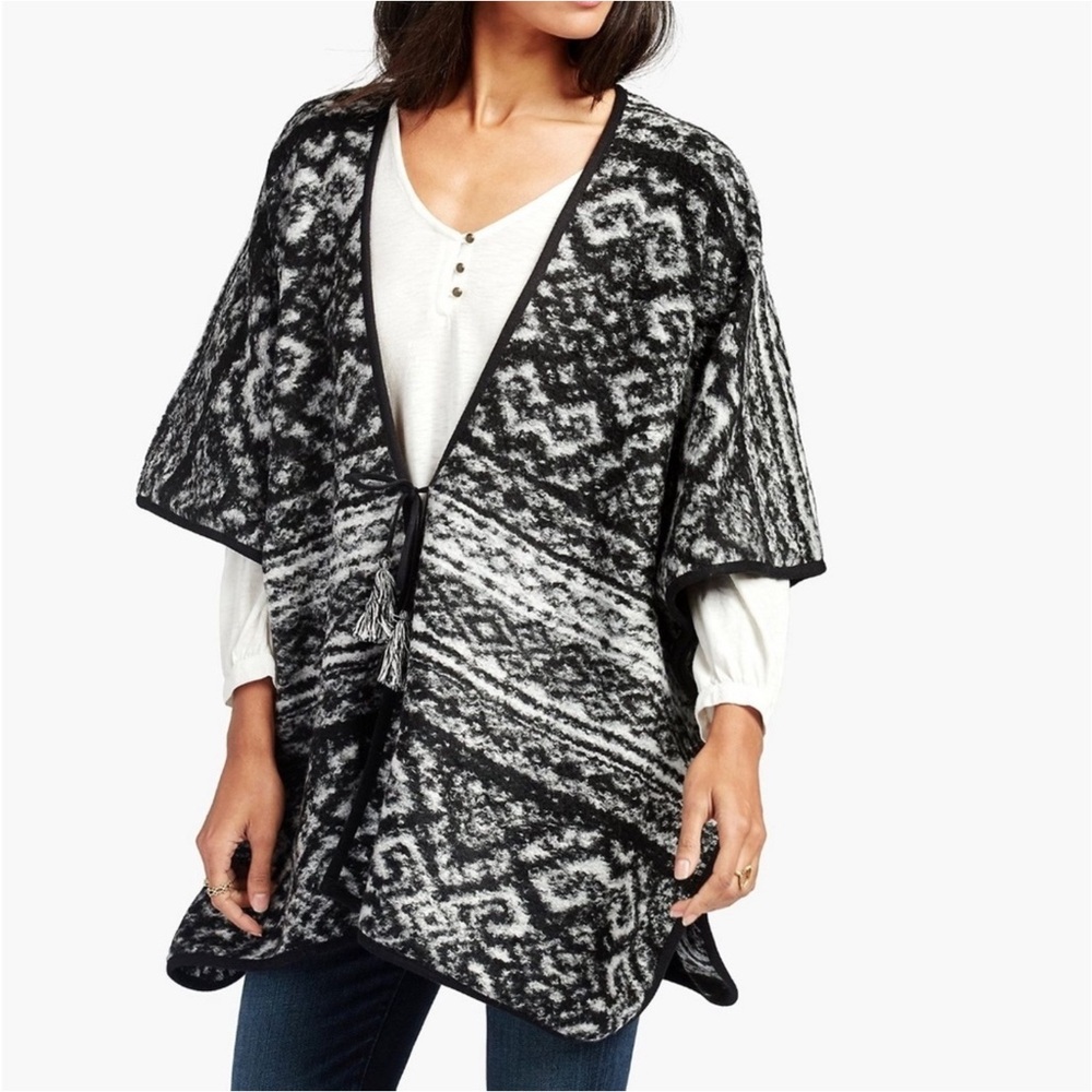 New Lucky Brand Blanket Wrap Sweater Jacket Cover One Size